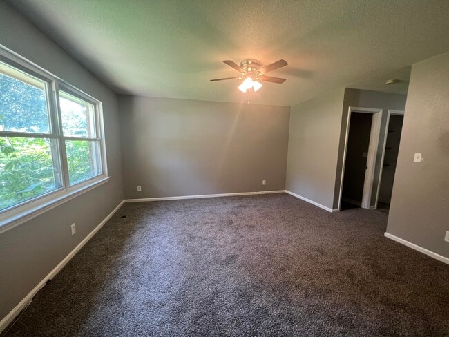 Photo - 5056 Shoals Ln Casa