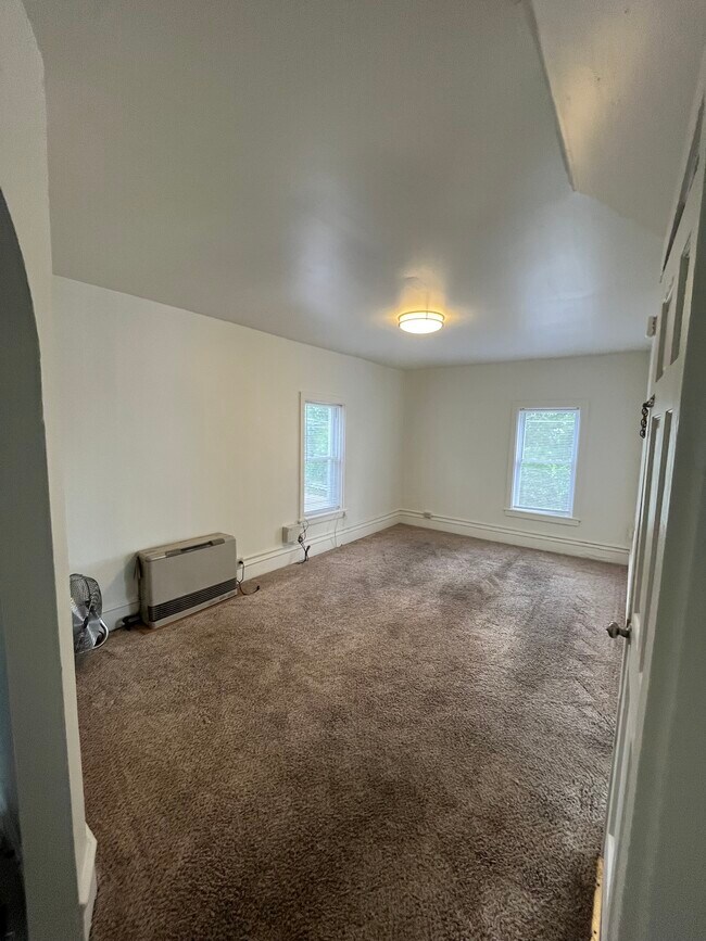 Photo - 141 Manhattan Dr Unidad 2 bedroom 2nd floor apartment