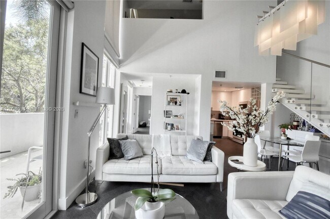 Photo - 1428 West Ave Unit 204