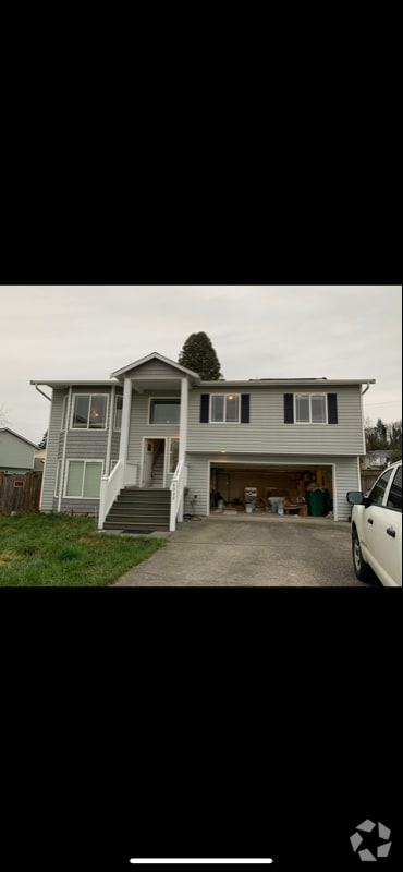 Building Photo - 4923 61st Dr NE Rental