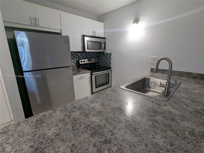 Photo - 2771 Riverside Dr Unit 311A