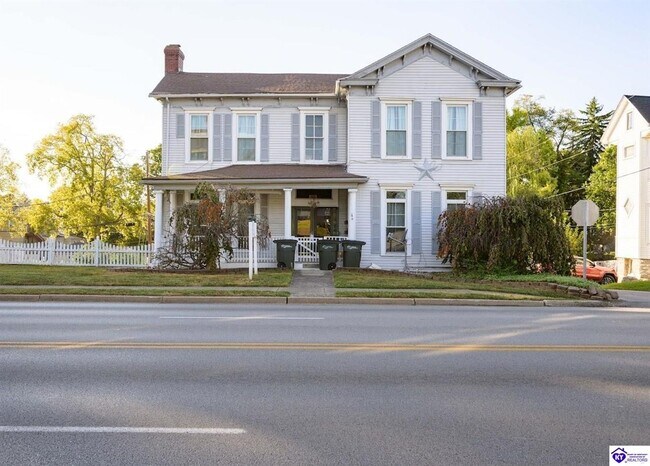 Photo - 208 N Mulberry St Unit Apt #2