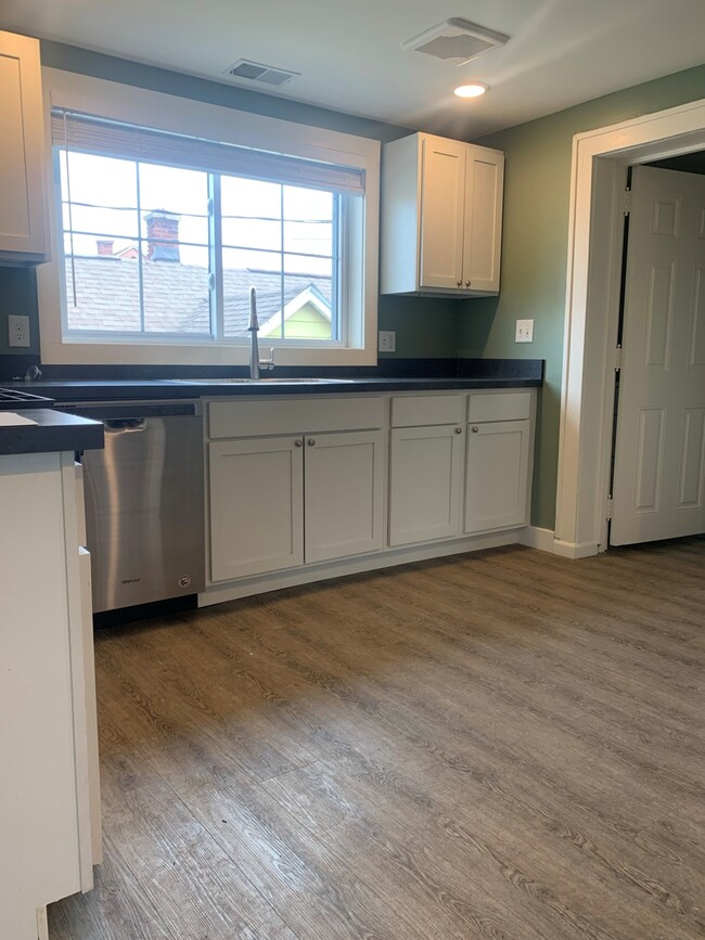 Photo - 1220 Fulton St W Unit 2