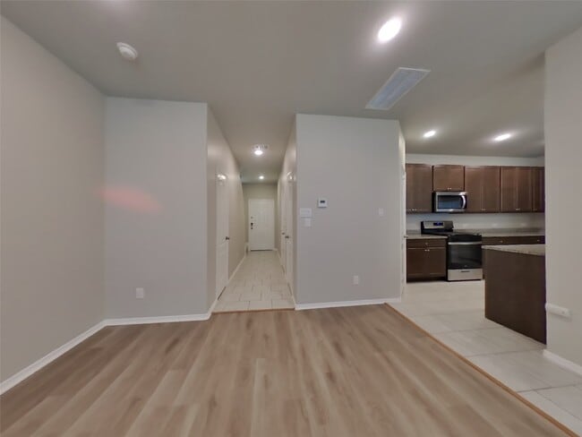 Photo - 40807 Mostyn Hill Dr