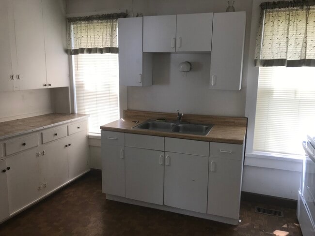 Photo - 336 N Main St Unit 336 N Main