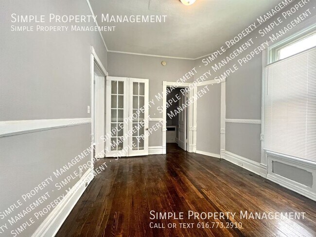 Photo - 906 Jefferson Ave SE Unit 1