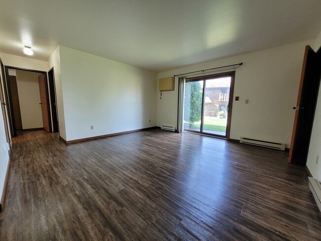 2209 N Michelle Ct