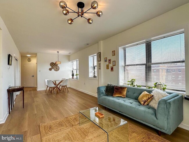 Building Photo - 80 New York Ave NW Unit 402