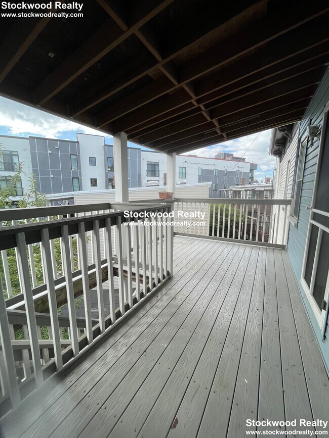 Photo - 25 Woodward St Unidad 3