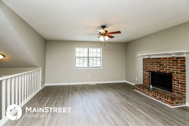 Photo - 2212 Cedar Creek Ln