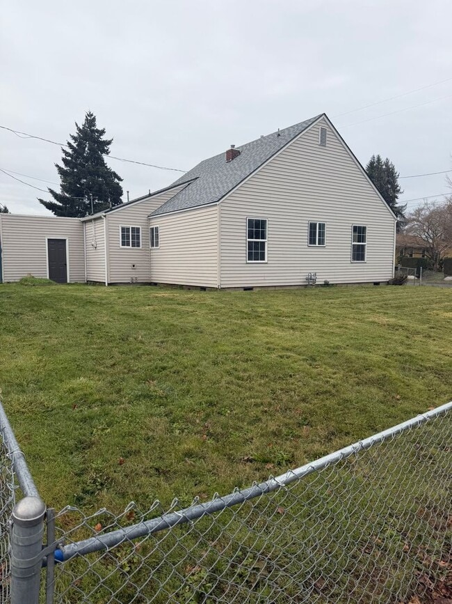 Photo - 260 E Sherman St Unit 280