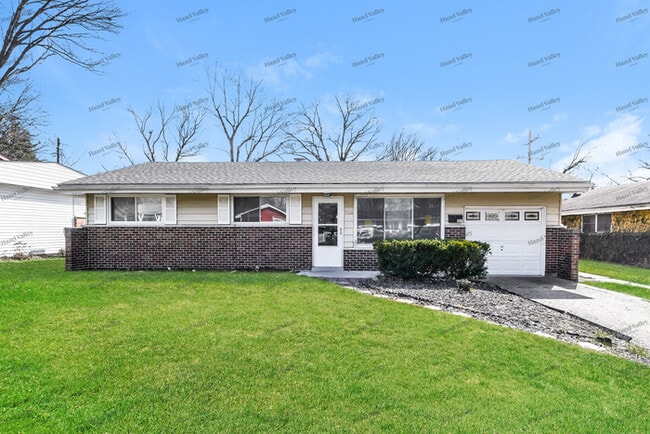 Photo - 9922 Duke Dr