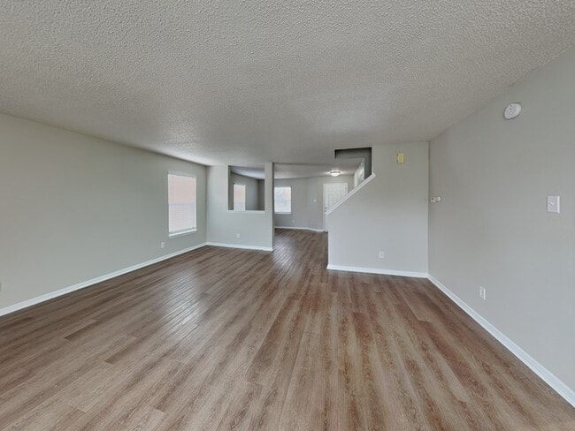 Photo - 9207 Wandflower Dr