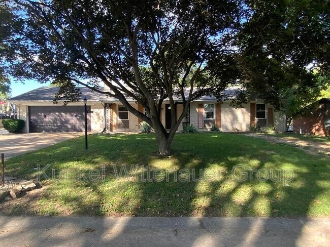 Building Photo - 2249 Wendy Way Dr Rental