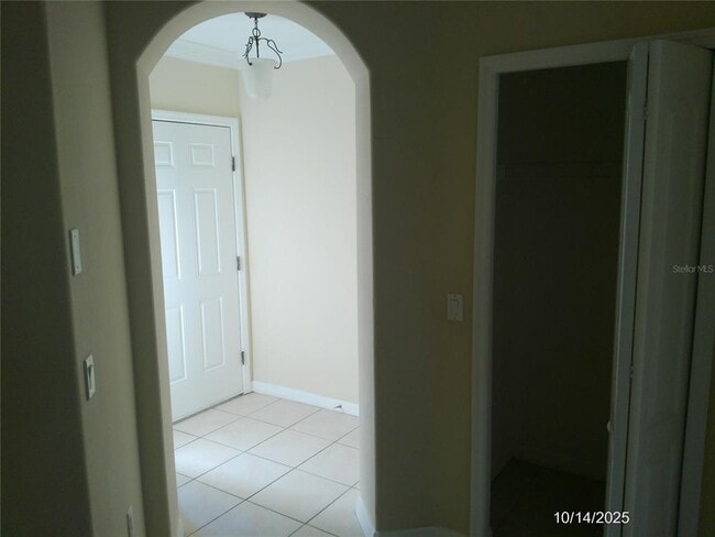 Photo - 6376 Sedgeford Dr
