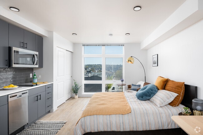 Interior Photo - Roystone