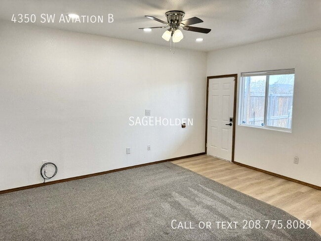 Photo - 4350 SW Aviation Dr