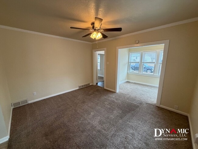 Photo - 4+ Bedroom, 2 Bath House By Augustana and USF