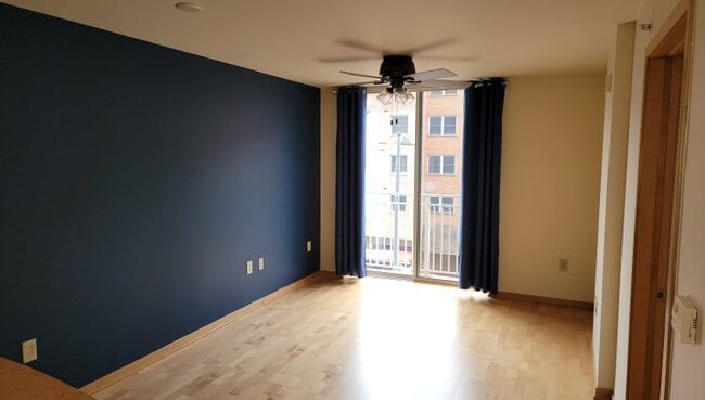 Photo - 333 W Mifflin St Unit 3060
