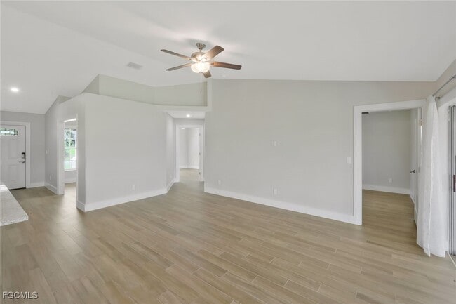 Photo - 2806 22nd St W