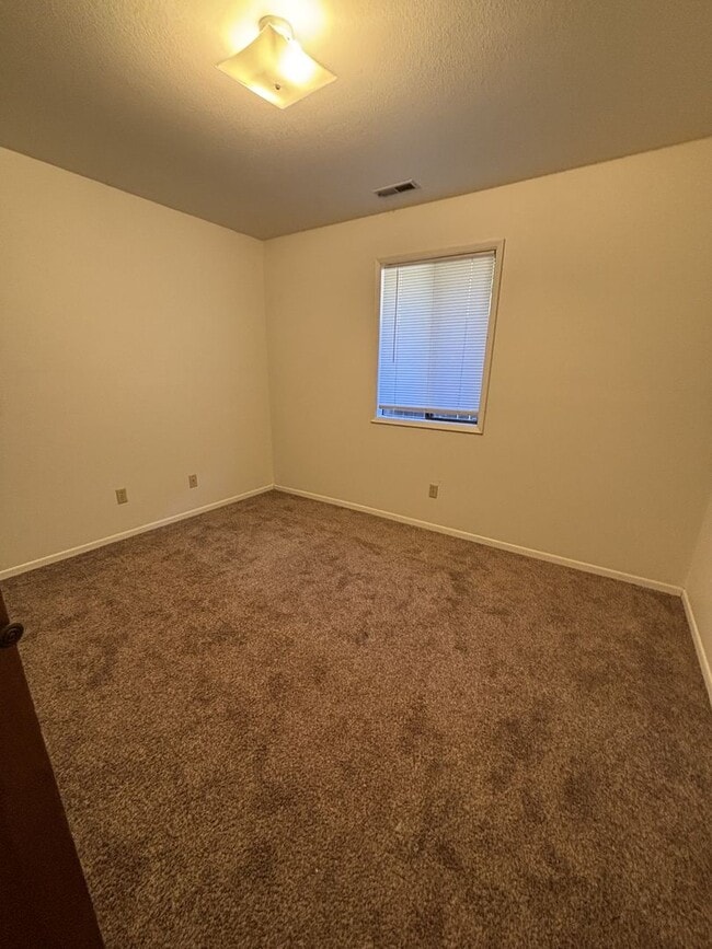 Photo - 1008 S Harrison St Unidad 2