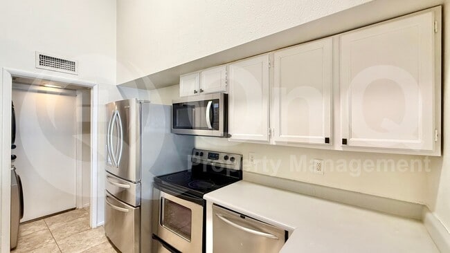 Photo - 9121 N 68th Ave