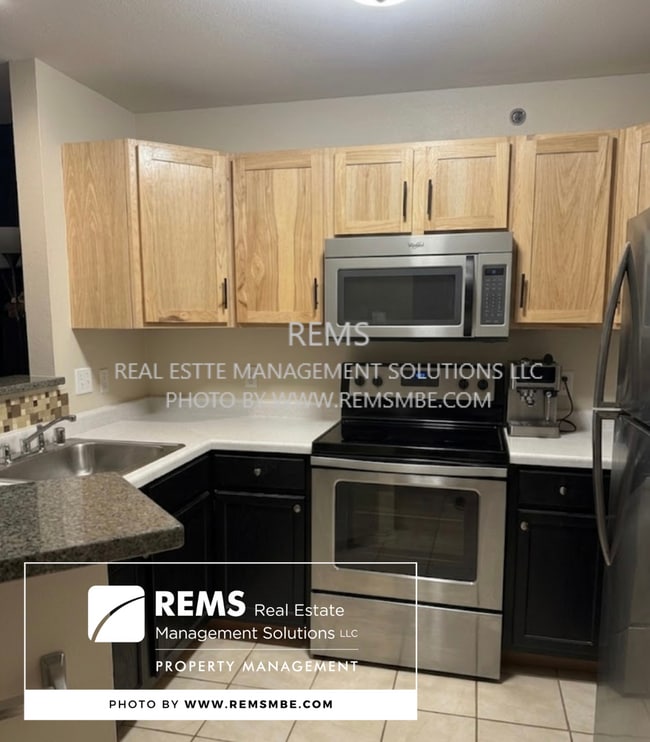 Photo - 33A Grand Canyon Dr