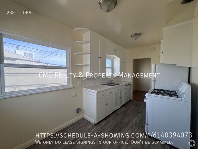 Building Photo - 829 E 4th St Rental