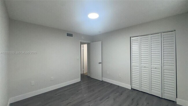 Photo - 11309 SW 200th St Unidad 103-C