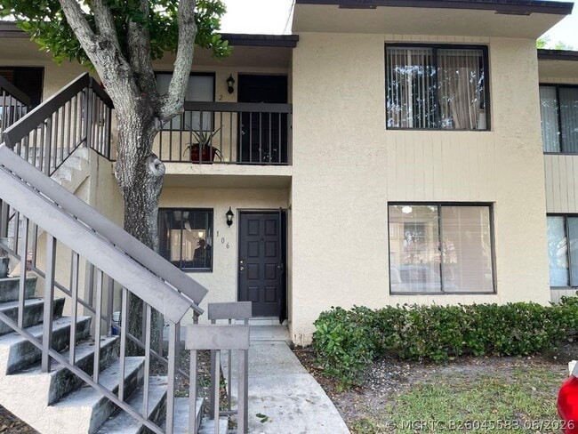 Building Photo - 6549 Somerset Dr Unit 106