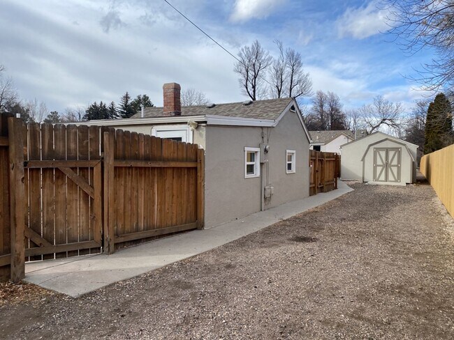 Photo - 1127 W Mulberry St Unit 3