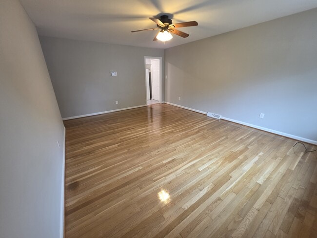 Photo - 312 Nancy Dr