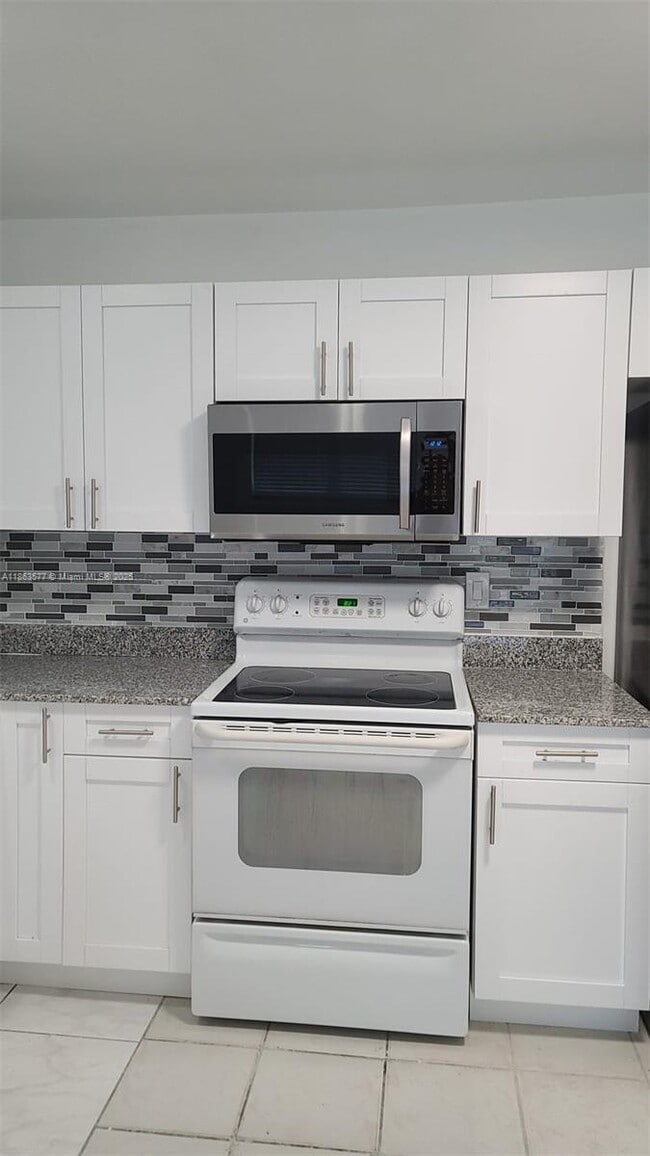 Photo - 720 SW 7th St Unit 720