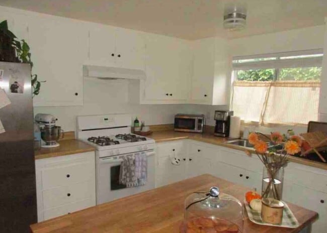 Photo - 253 N Center St