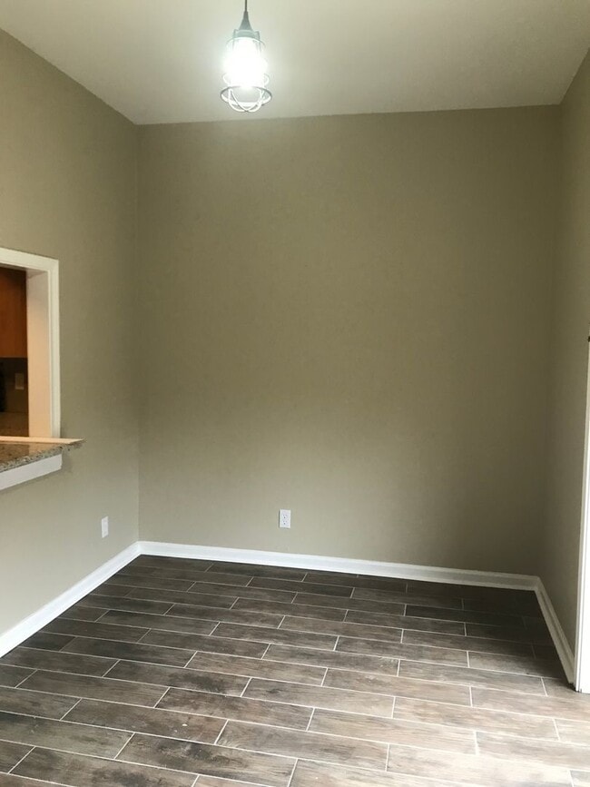Photo - 957 Bayou Trace Dr