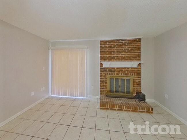 Photo - 7400 Palmetto Ct