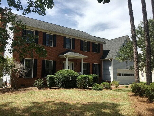 Hoggard school district, 6 Bedrooms, 2 Car... - Hoggard school district, 6 Bedrooms, 2 Car... House
