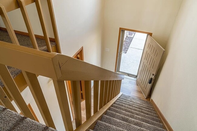 Photo - 6388 Dummerston Ct