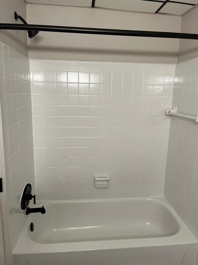 Photo - 512 Philmar Ct Unit B