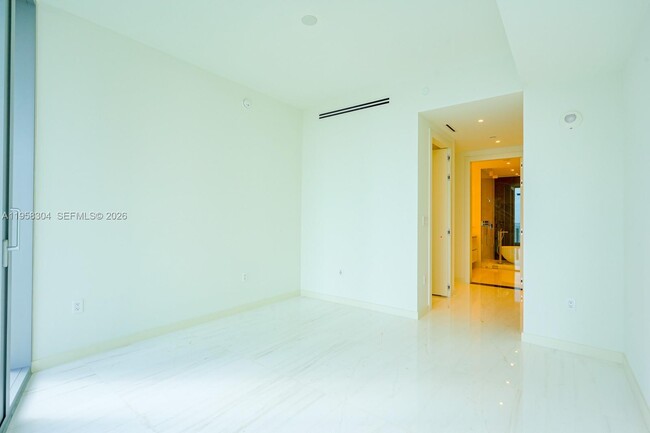 Photo - 300 Biscayne Blvd Way Unit 1806W
