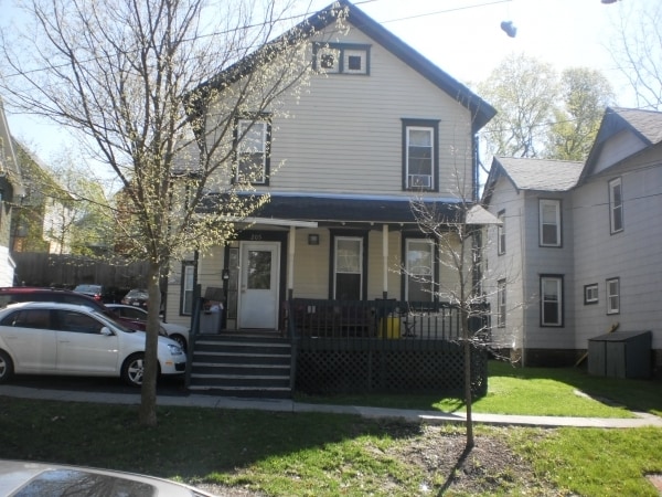 Photo - 205 Linden Ave House