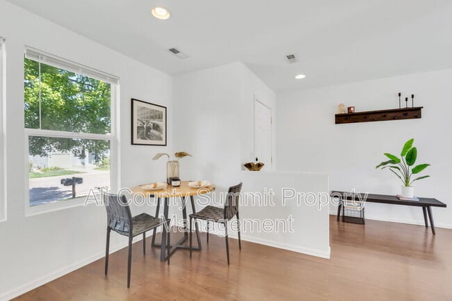 Photo - 11898 W Tufts Pl