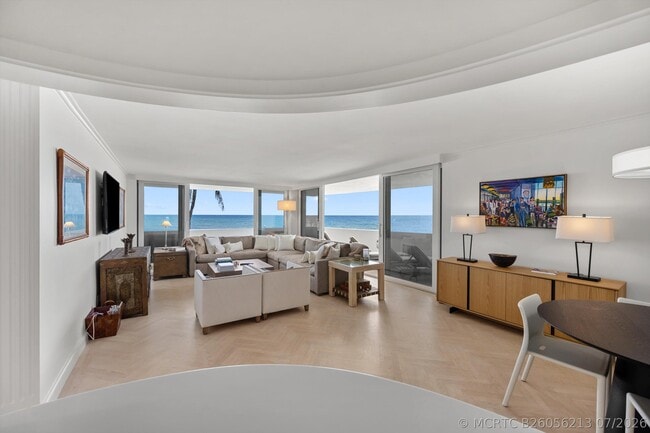 100 Sunrise Ave Unit 212