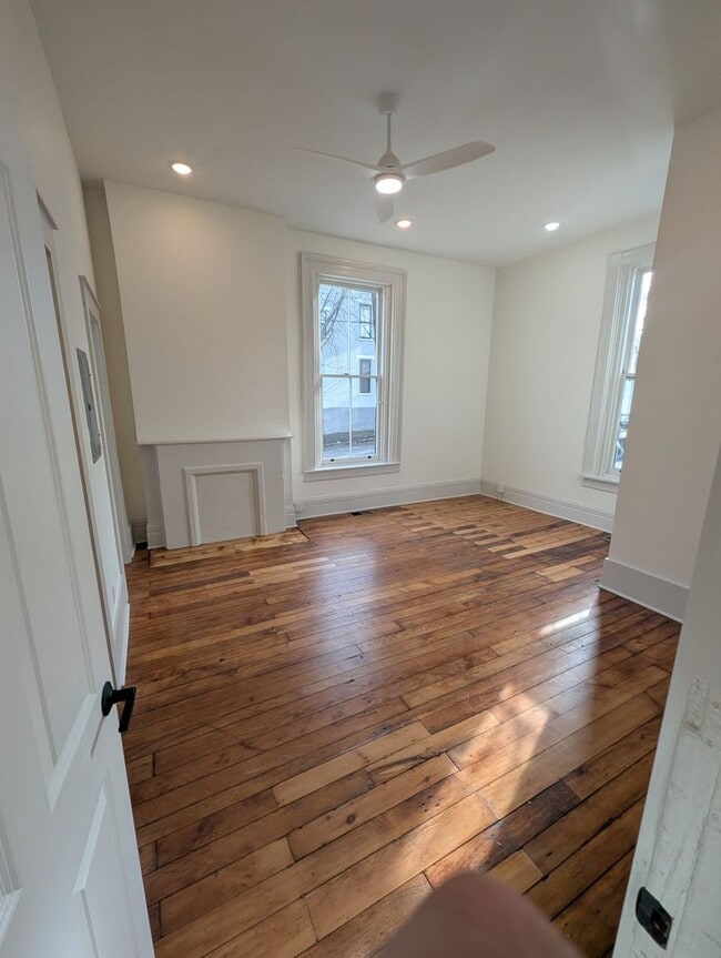 Photo - Recently Renovated 1-Bedroom, 1.5 Bath Apartment in Historic Covington Unidad Apartment 2