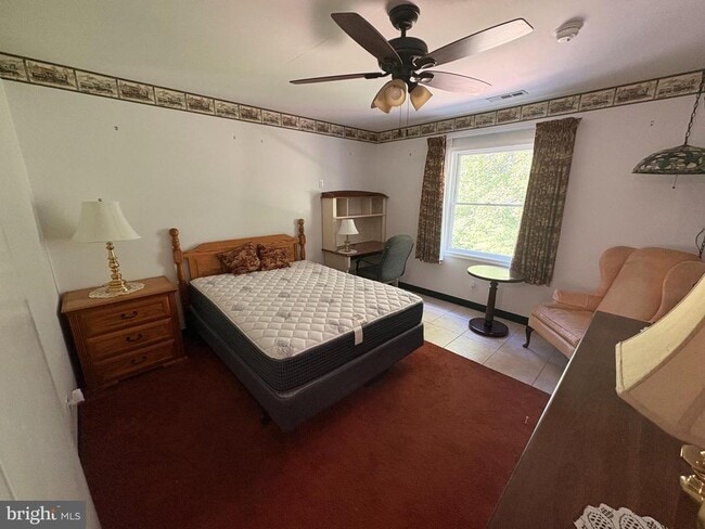 Photo - 510 Rocksville Rd