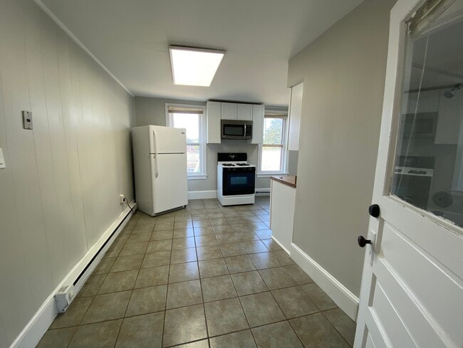 Photo - 229 Valley St