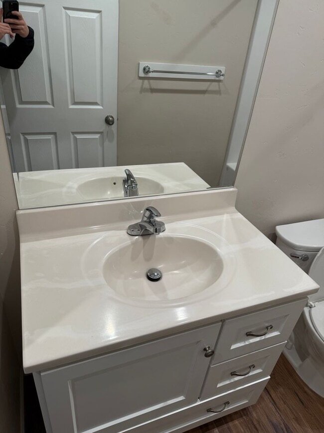 Photo - Spacious 3 Bedroom, 2 Bath Home with Garage & Fenced Yard!