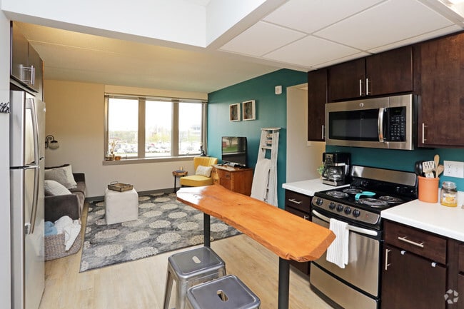 1 Bedroom Solo
