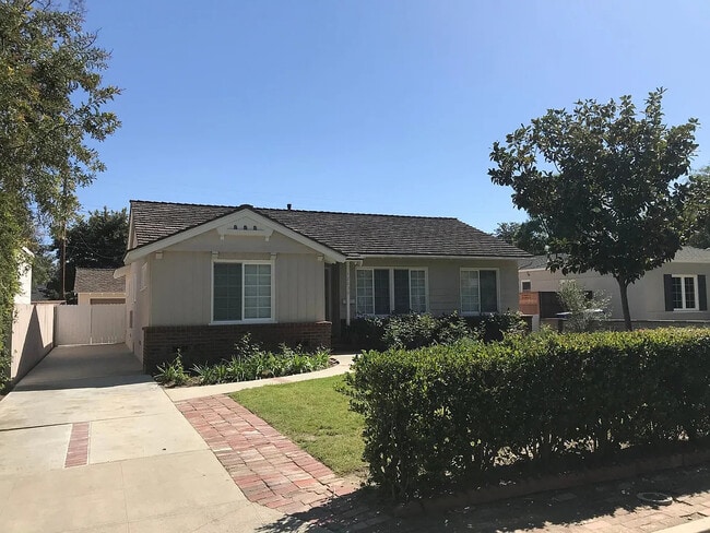 Building Photo - 12230 Hesby St Rental