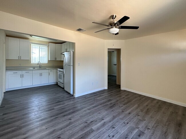 Photo - 1055 11th St